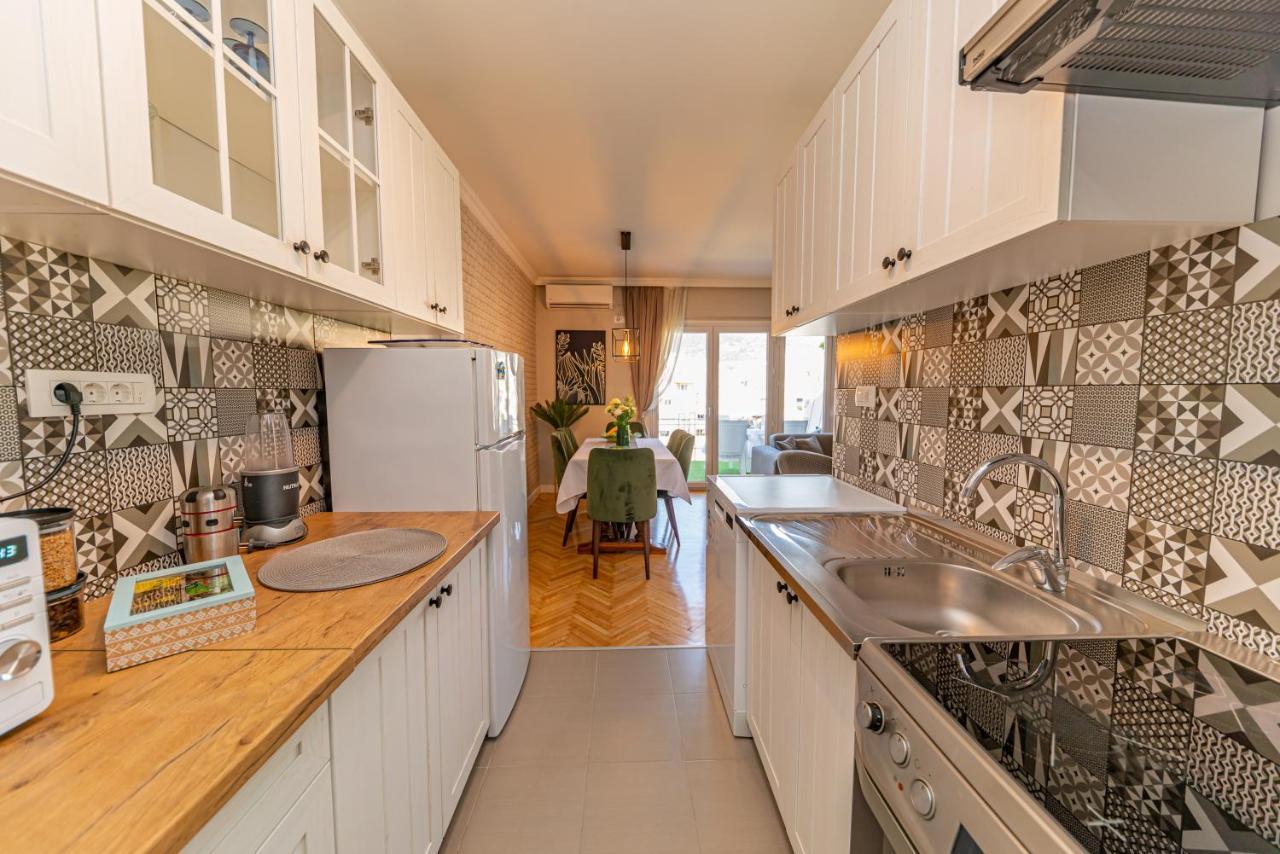 City Center De Lux Apartment Бар Екстер'єр фото