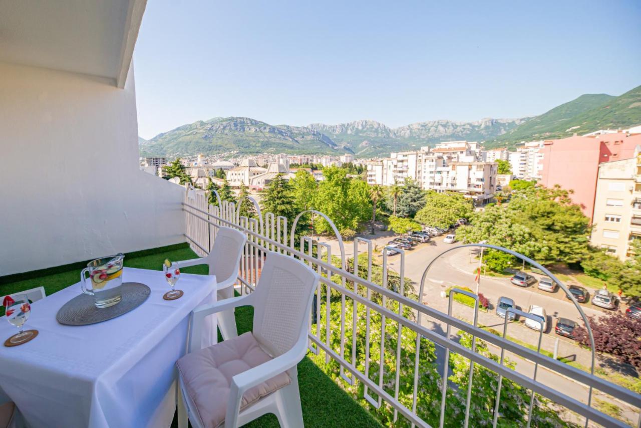 City Center De Lux Apartment Бар Екстер'єр фото