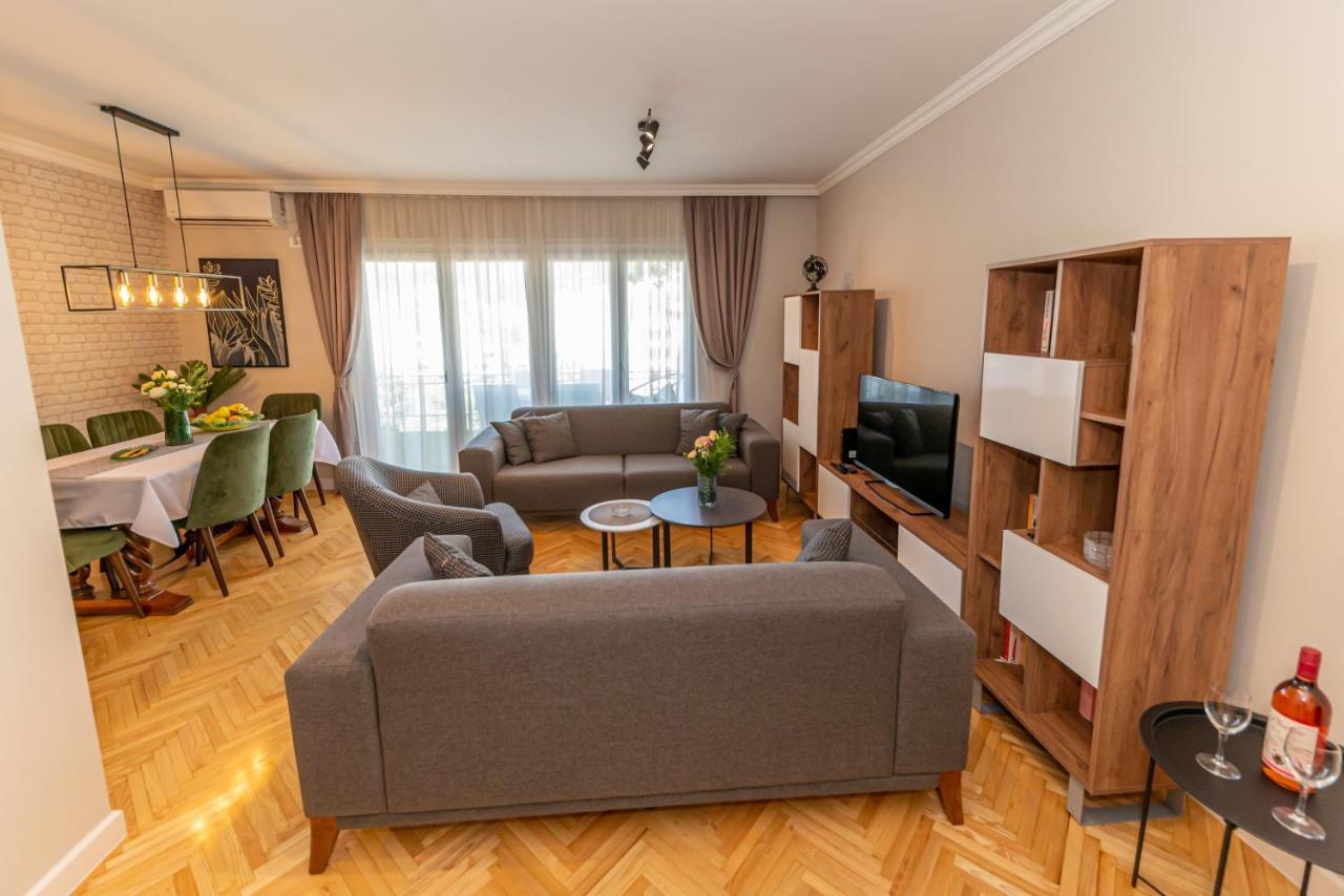 City Center De Lux Apartment Бар Екстер'єр фото